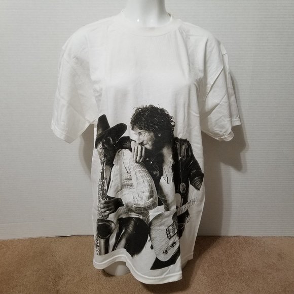 bruce springsteen born to run shirt